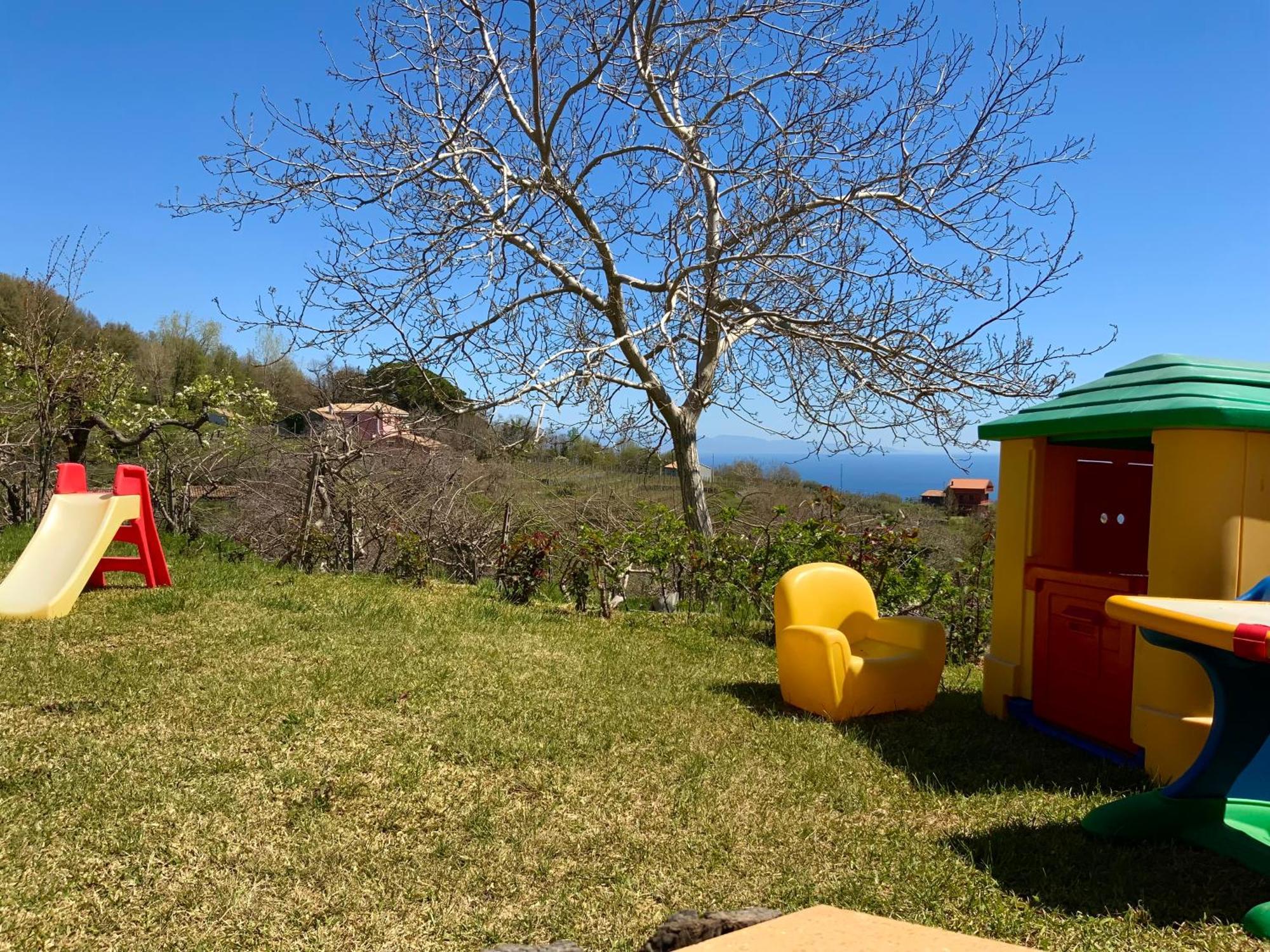 Tenuta Kiwi Dell'Etna Milo Exteriör bild